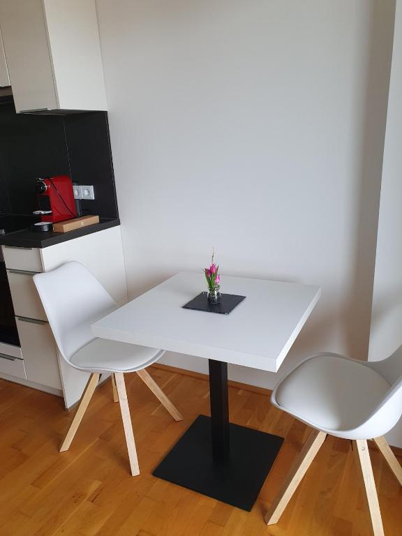 Microflat - 5