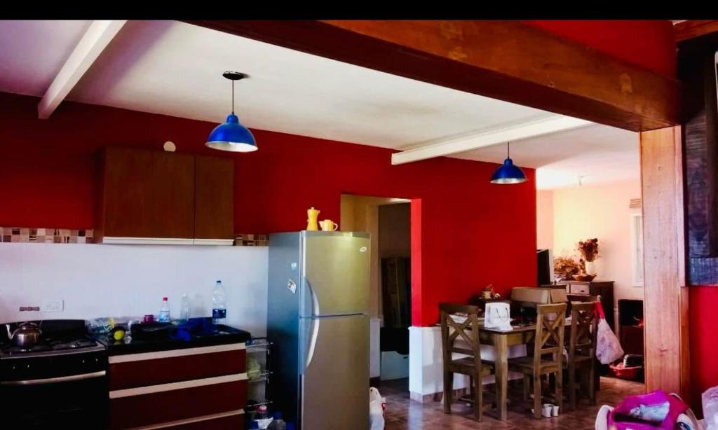 Alquilo casa totalmente equipada con pileta y vista a las Sierras - 4