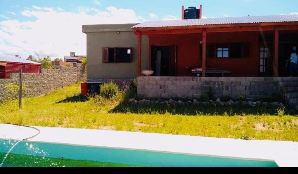 Alquilo casa totalmente equipada con pileta y vista a las Sierras - 5