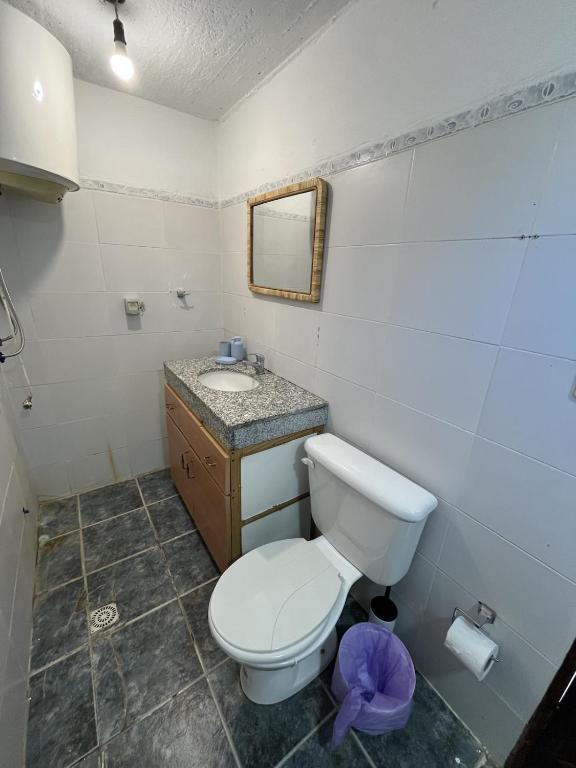 Cozy Guesthouse with Pool - 1 Block to Beach - 4