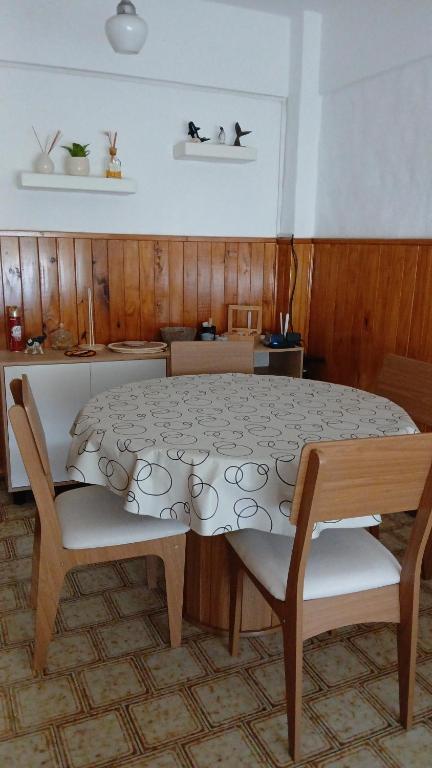 Punta Mogotes Depar con Cochera 2 pers 4 cdas playa Impecable - 4