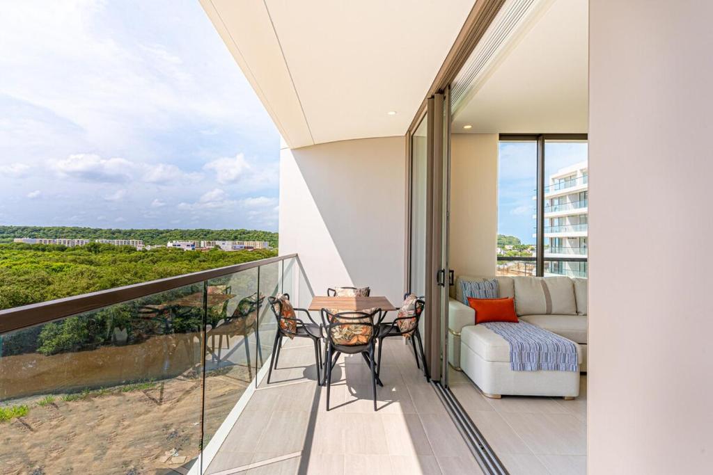 Exclusive 2BR en Morros Eos with Pool & Parking - 3