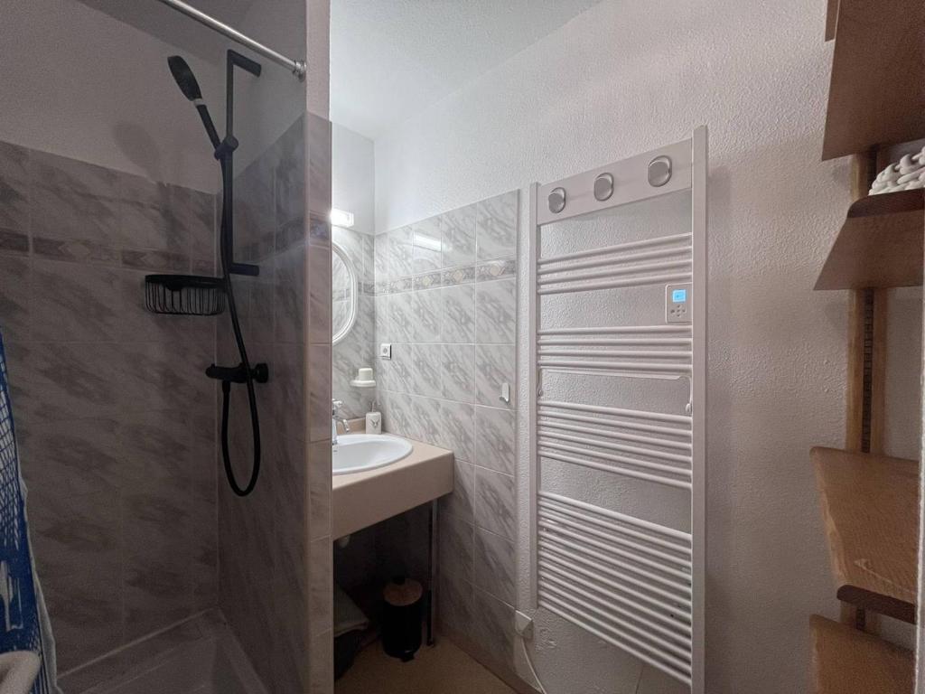 Appartement calme avec parking au centre de Cauterets - FR-1-812-153 - 4