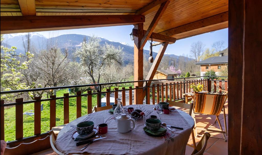 Chalet 8 personnes, face aux montagnes - 2