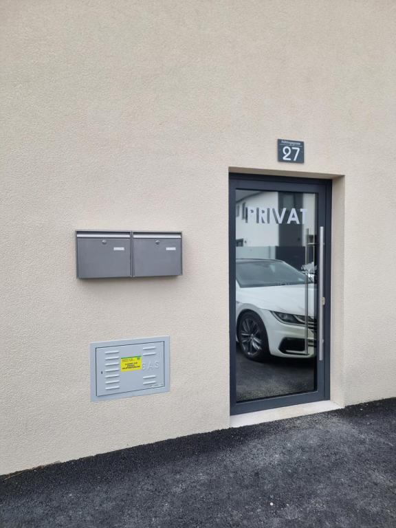 RingRooms - Self Check-In - 2