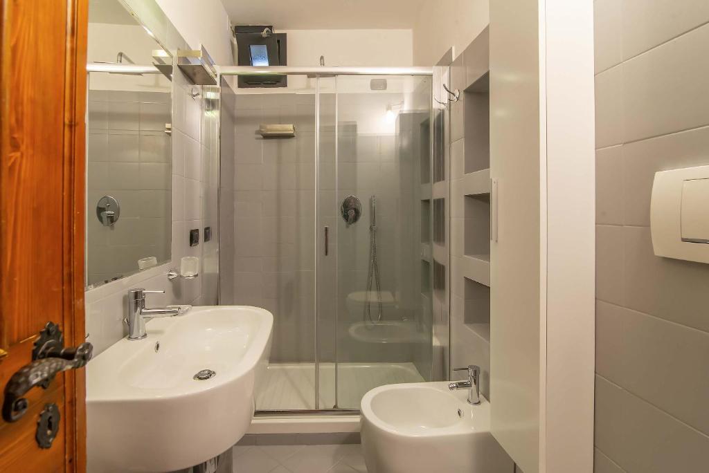 The Secret Garden House 4 Bedroom Home near Florence City Center - 5