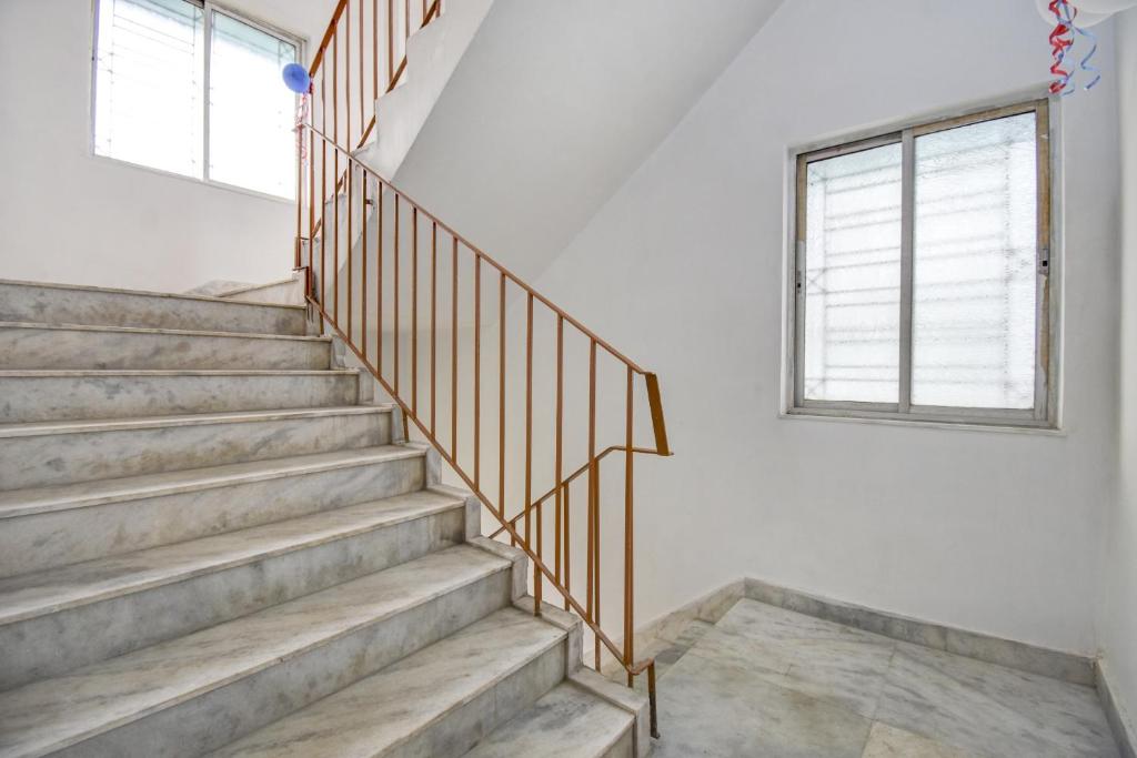 フロント・ロビー