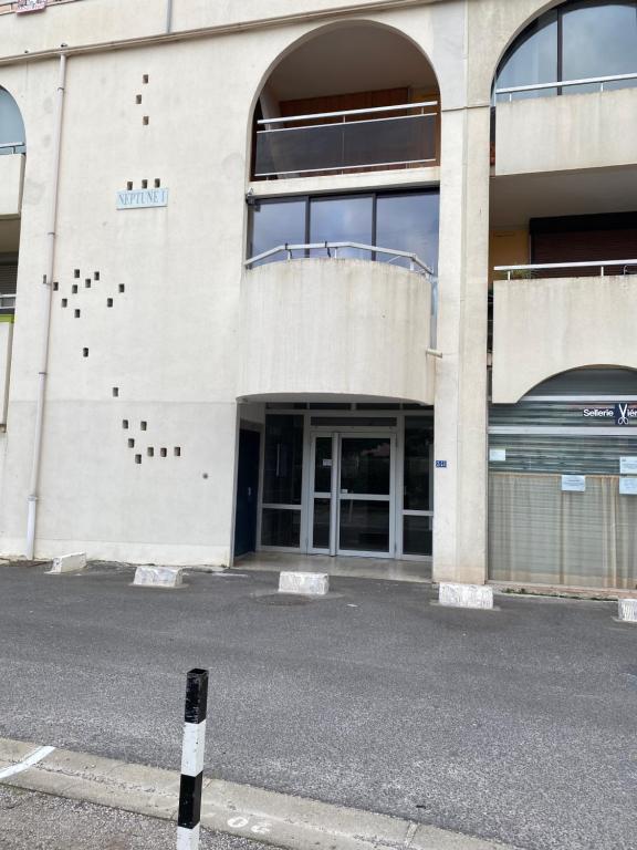 Studio cabine climatisé de 20m2 avec place de parking privée - 3