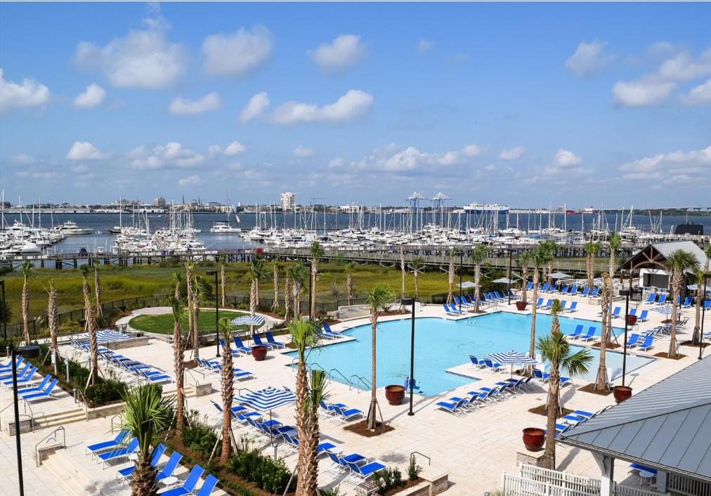 Harborside at Charleston Harbor Resort and Marina photo