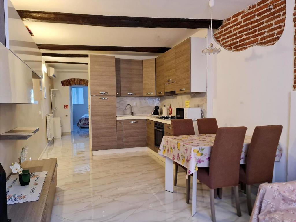 La Merlettaia - 2