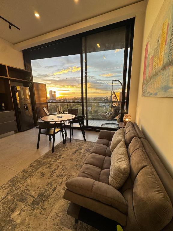 Spectacular loft-style penthouse in El Virrey - 1