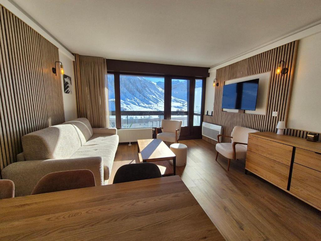 Appartement skis aux pieds avec balcon et cuisine équipée - FR-1-502-595 - 1