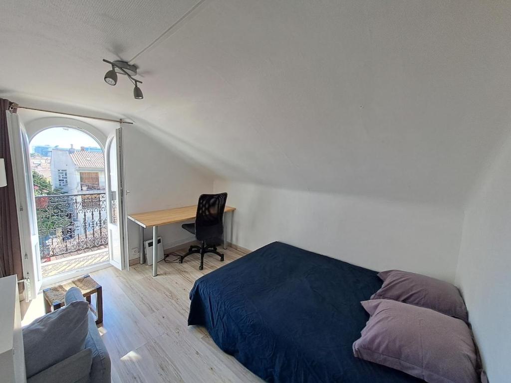 Attic Studio in Mourillon - 3