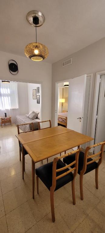 Depto edificio Sacoa-Moderno dos ambientes-Pleno centro - 3