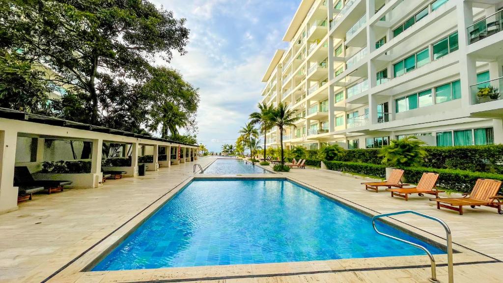 Comodos Aptos en Morros3 con salida directa a la playa, piscina & parking - 2