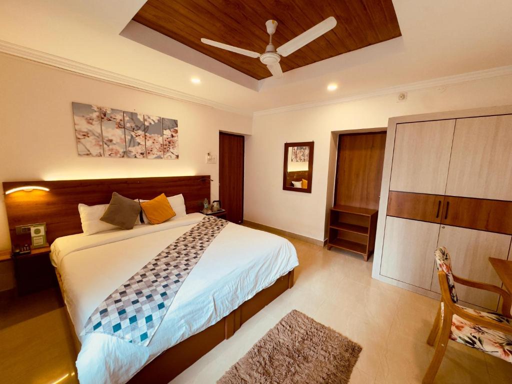 コージー バンジャラ サービス アパートメンツ & ゲスト ハウジズ (Cosy Banjara Service Apartments & Guest Houses)