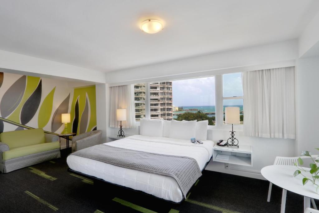 Hotel Miramar photo