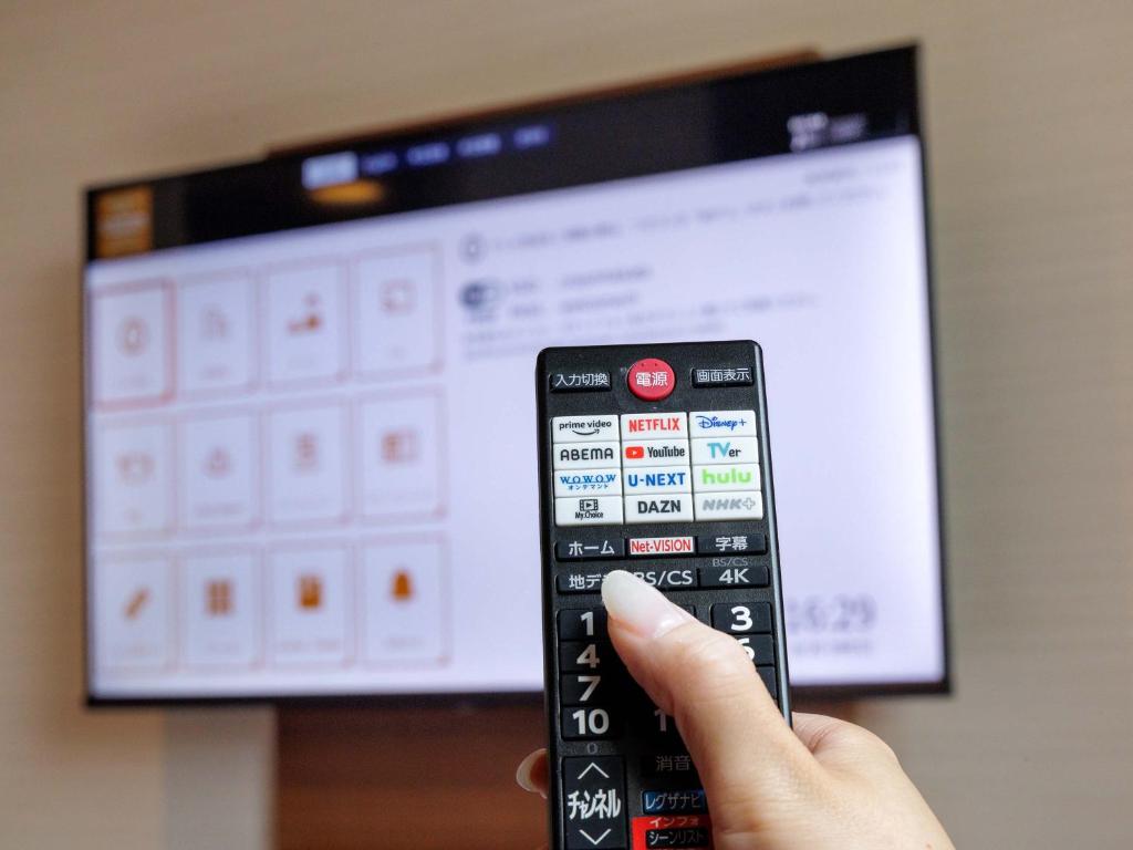 Shared lounge/TV area