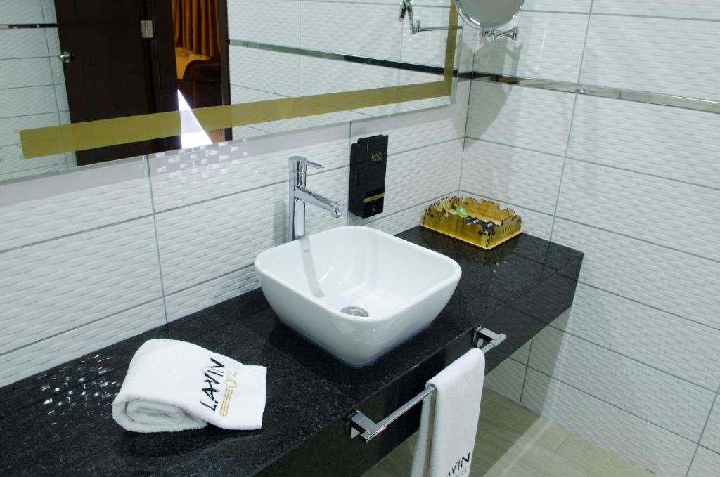 Lavin Hotel & Spa photo