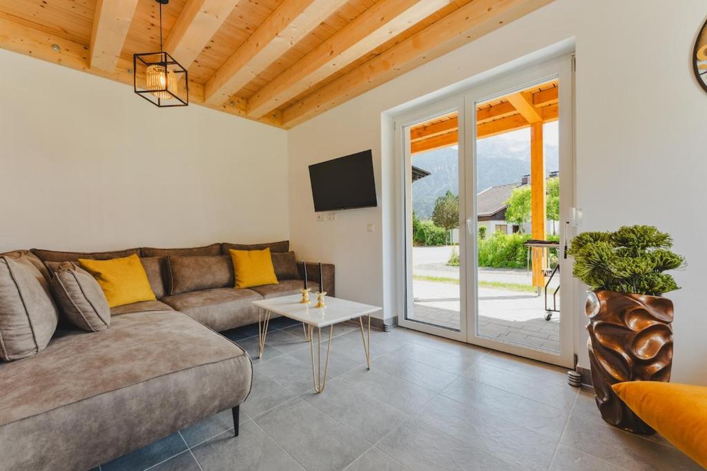 3BR Alpine Retreat with free private wellness - 5