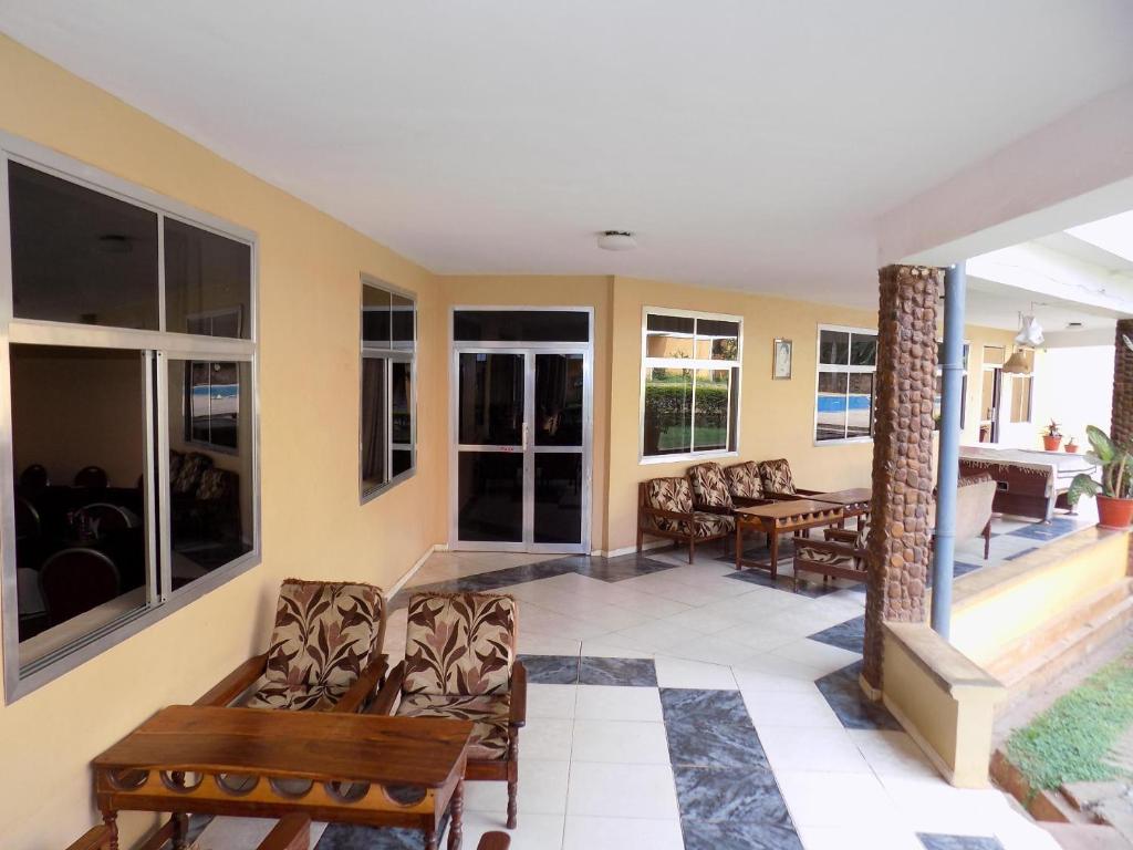 Hotel Oasis — Hotel in Morogoro