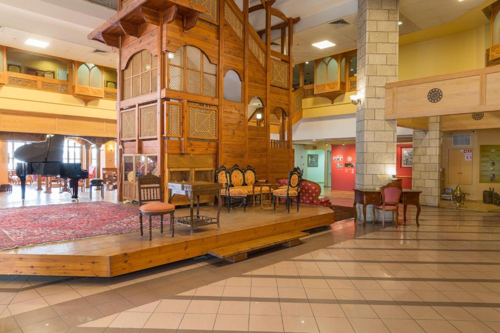 Lobby, Dona Gracia Hotel and Museum in Tiberias