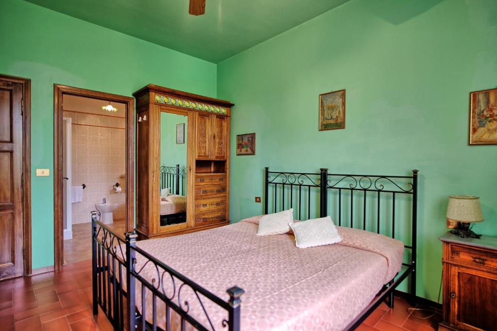 Villa Lo Scoiattolo by PosarelliVillas photo