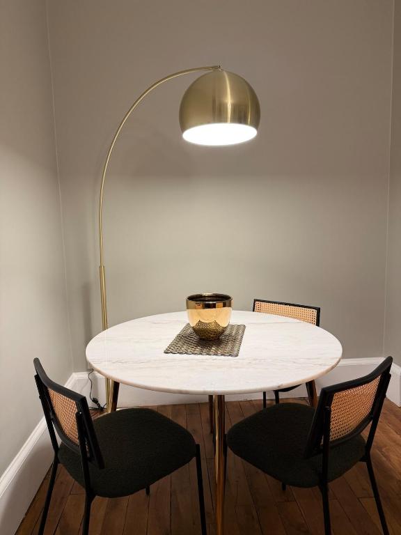 Appartement de charme - Coeur d'Orléans et proche gare - 2