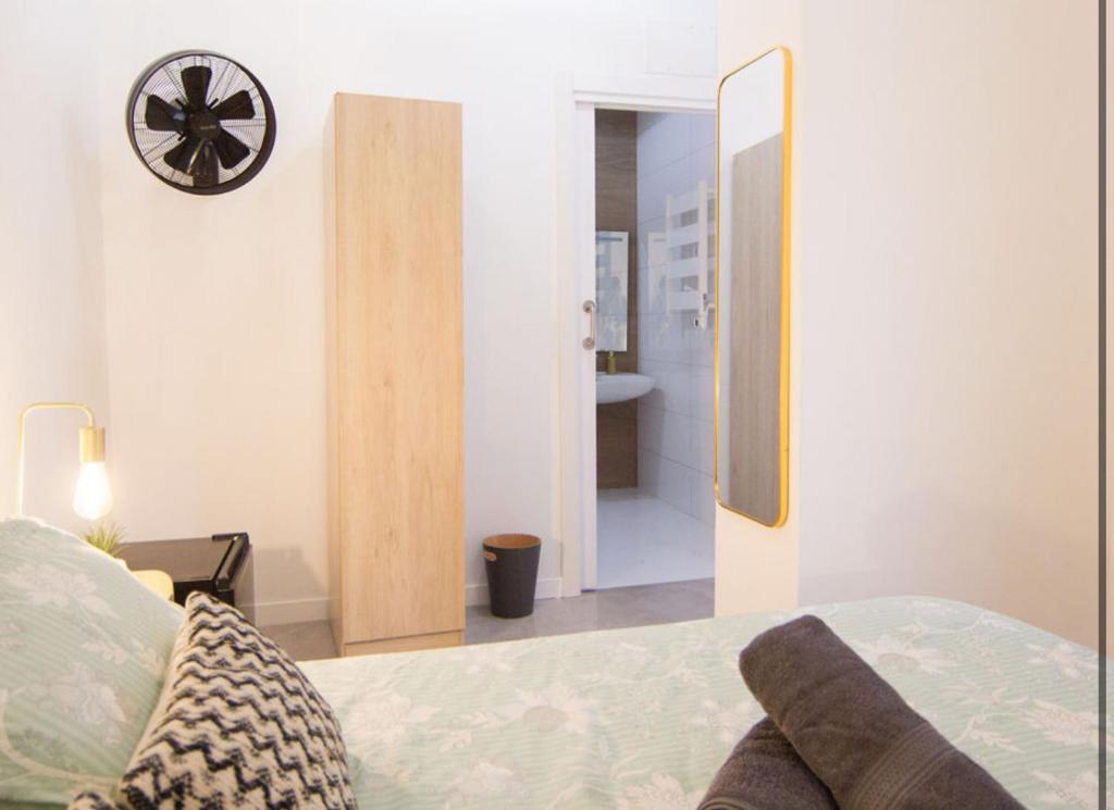 Room in Alicante Plus 4 - 3