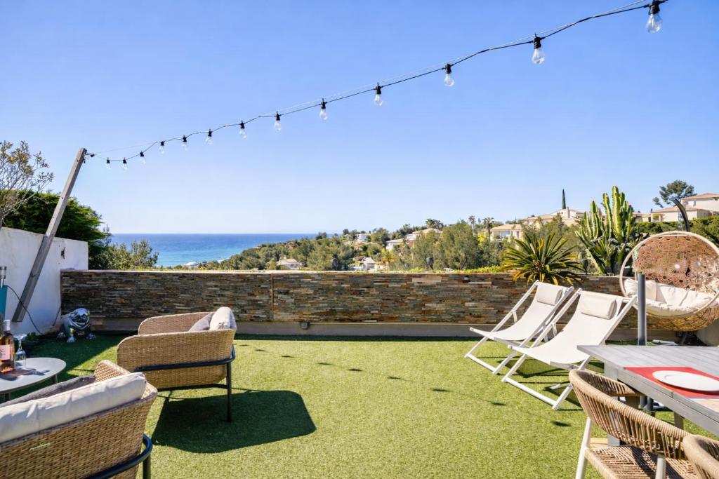 VUEMER Bandol - GRANDE TERRASSE de 45m2 VUE MER PISCINE PARKING - 2