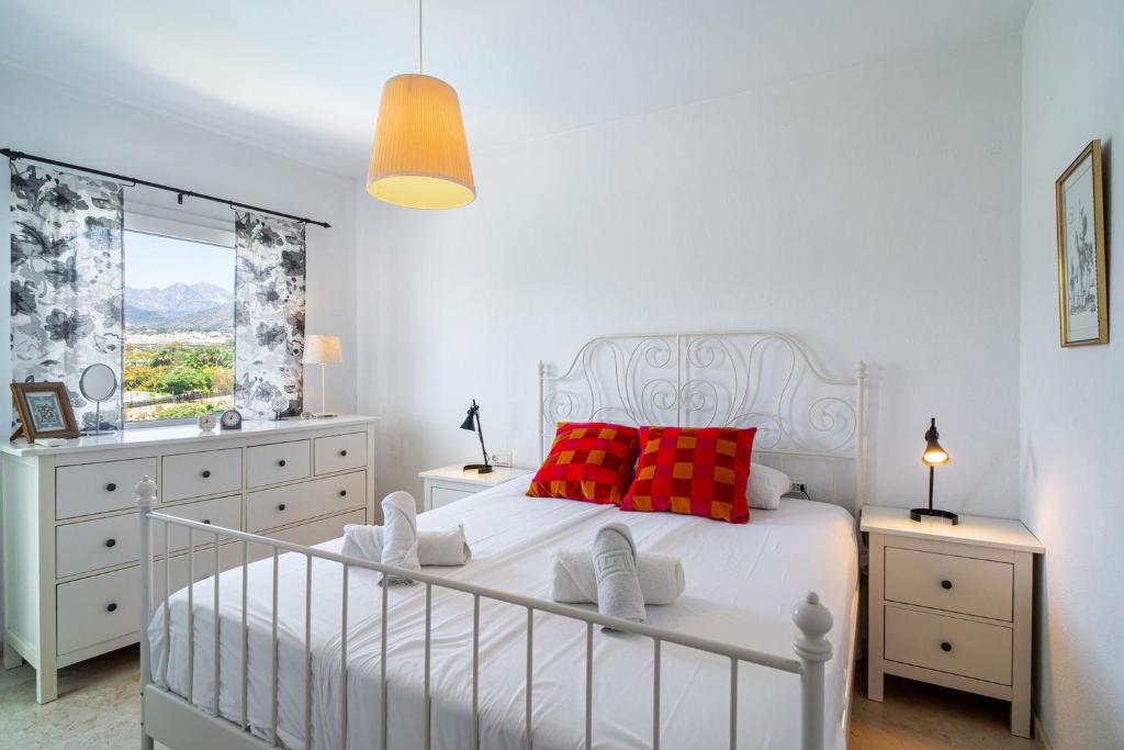 Stella Maris Beachfront 2J by Casasol - 2