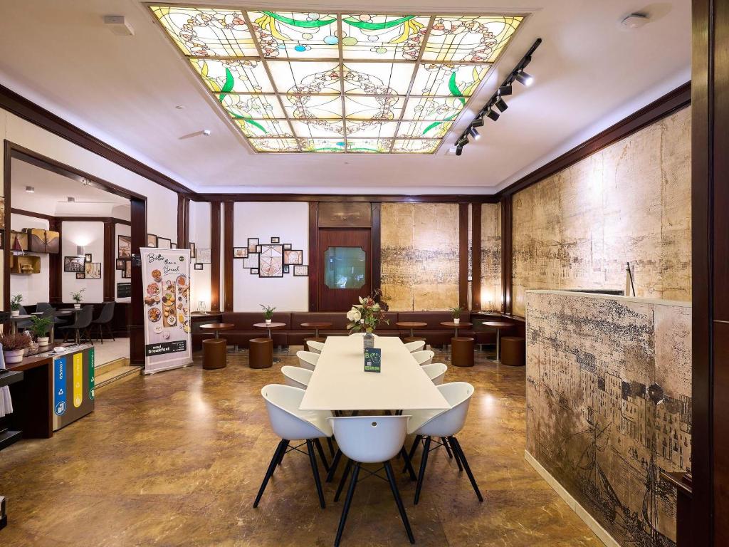 Meeting room / ballrooms, B&B Hotel Napoli in Naples