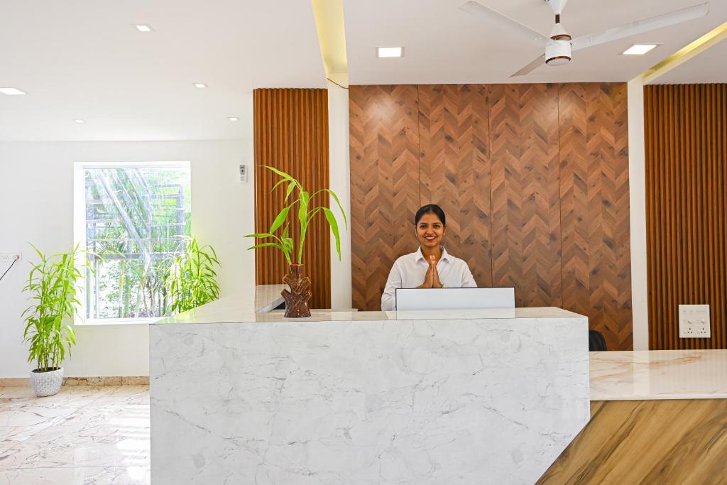 フロント・ロビー