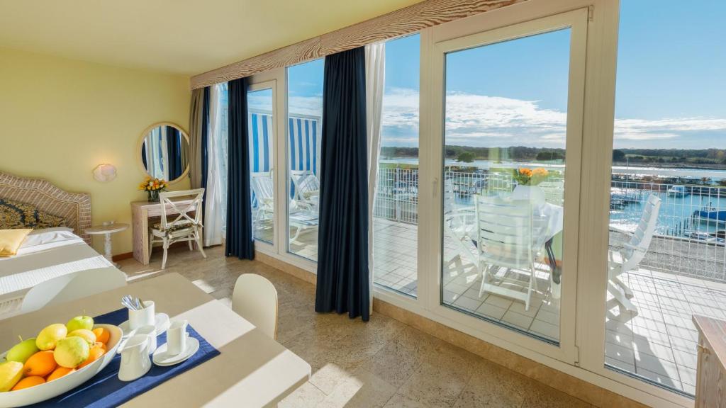 Hotel Marina Uno - 2