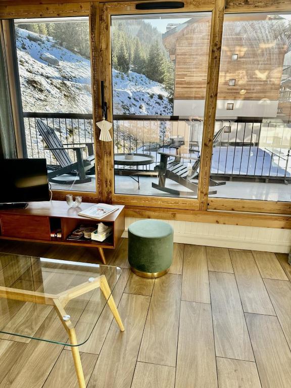 NEW 4 pp design appartment, ski in-out, mountain view - 5