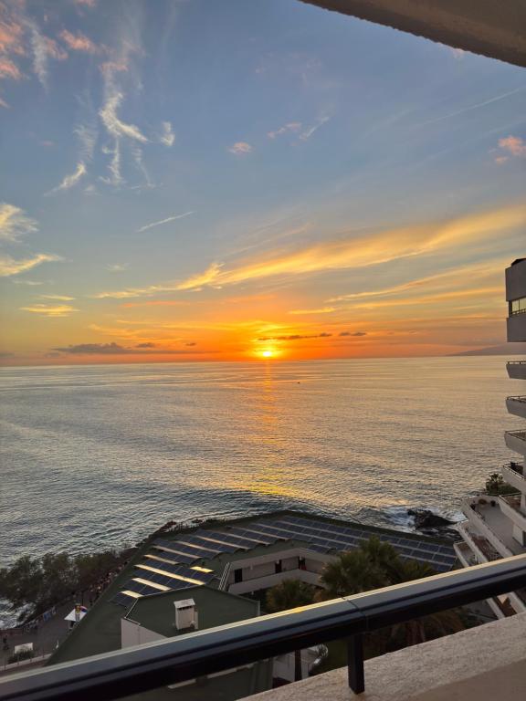 Club Villamar Exclusive Beachfront Penthouse - 5