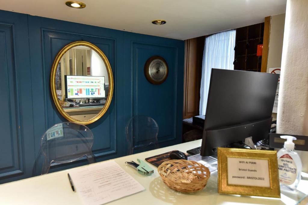 Hotel Bristol - 5