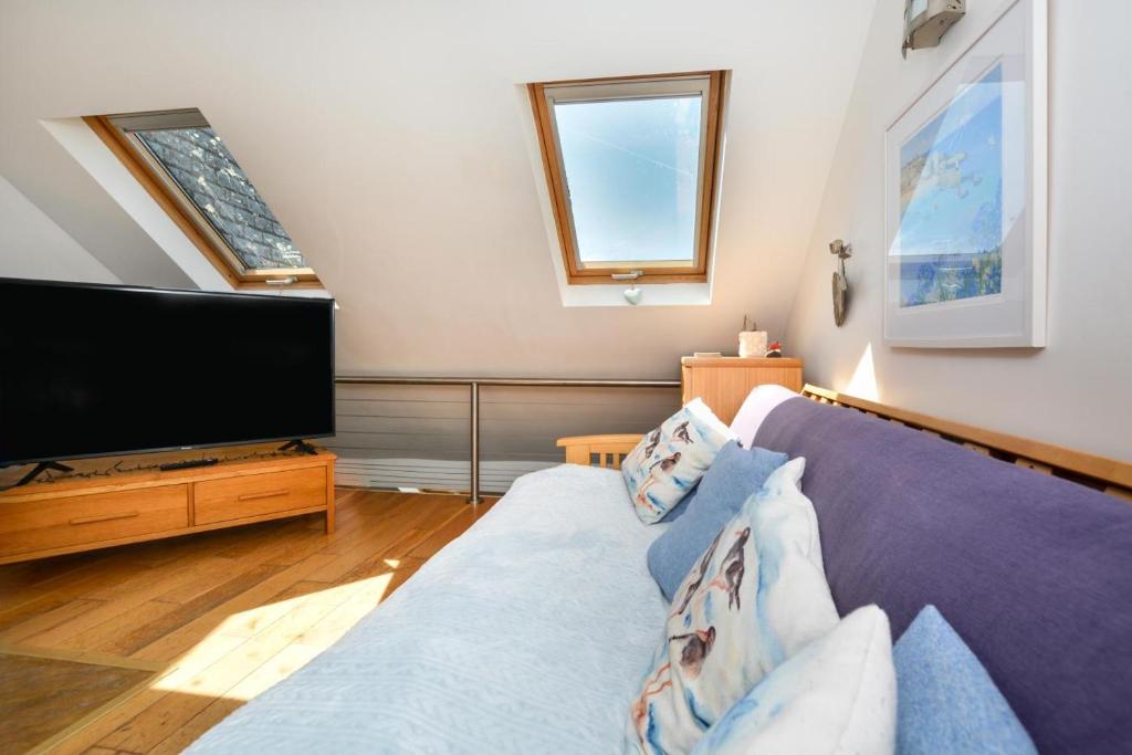 1-bed apartment in St Ives - pet-friendly self-catering flat