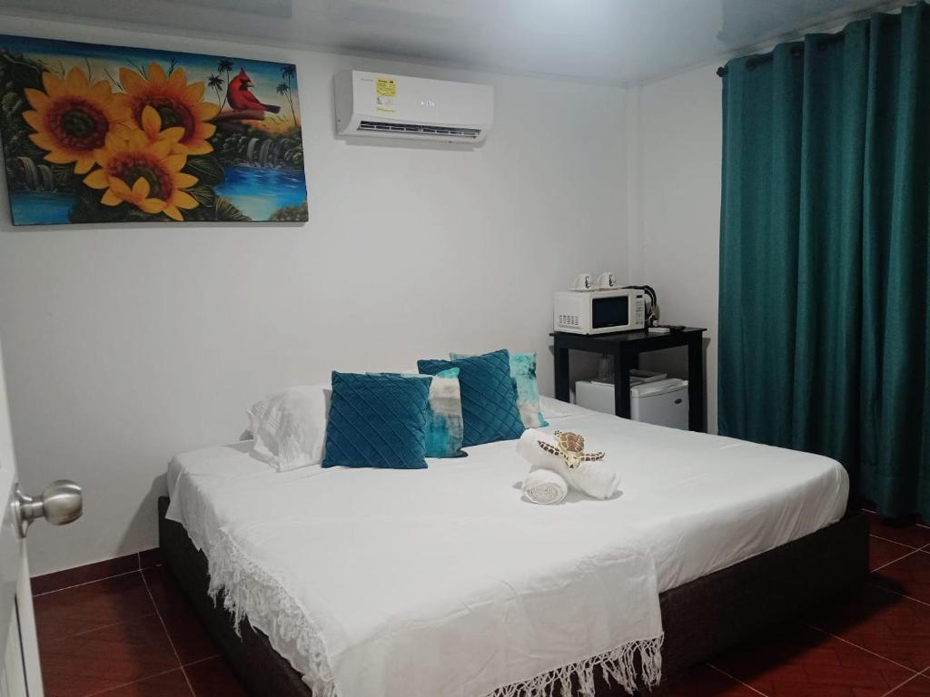 Posada Mr Buku Blue Room - 5