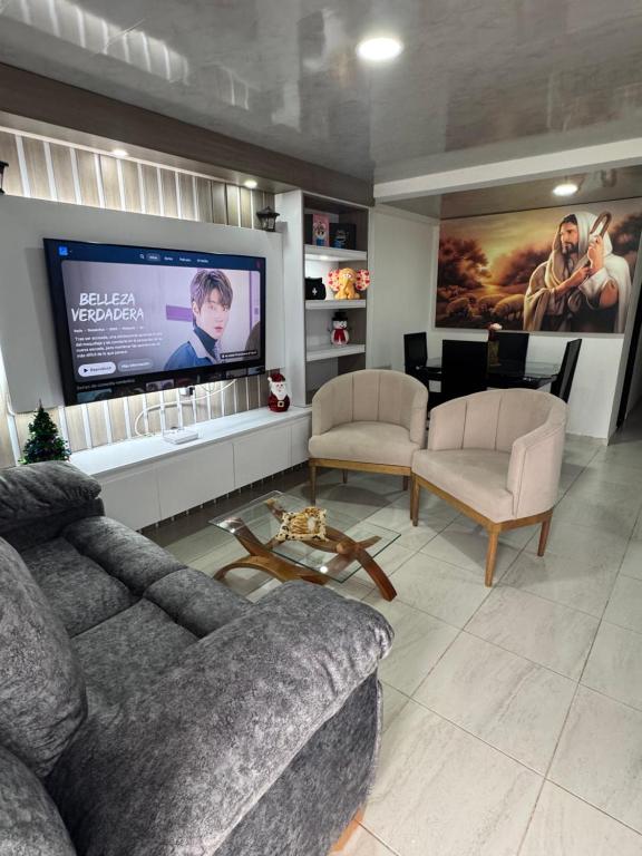Bulevar Santa Rosa, apartamento nuevo y acogedor - 1