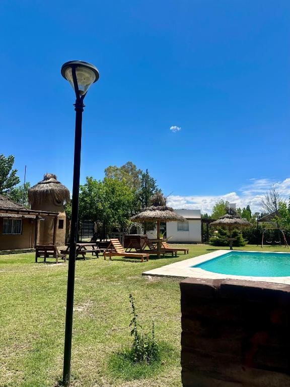 Complejo de Cabañas CABLE A TIERRA Cabaña Bonarda mono ambiente - 3