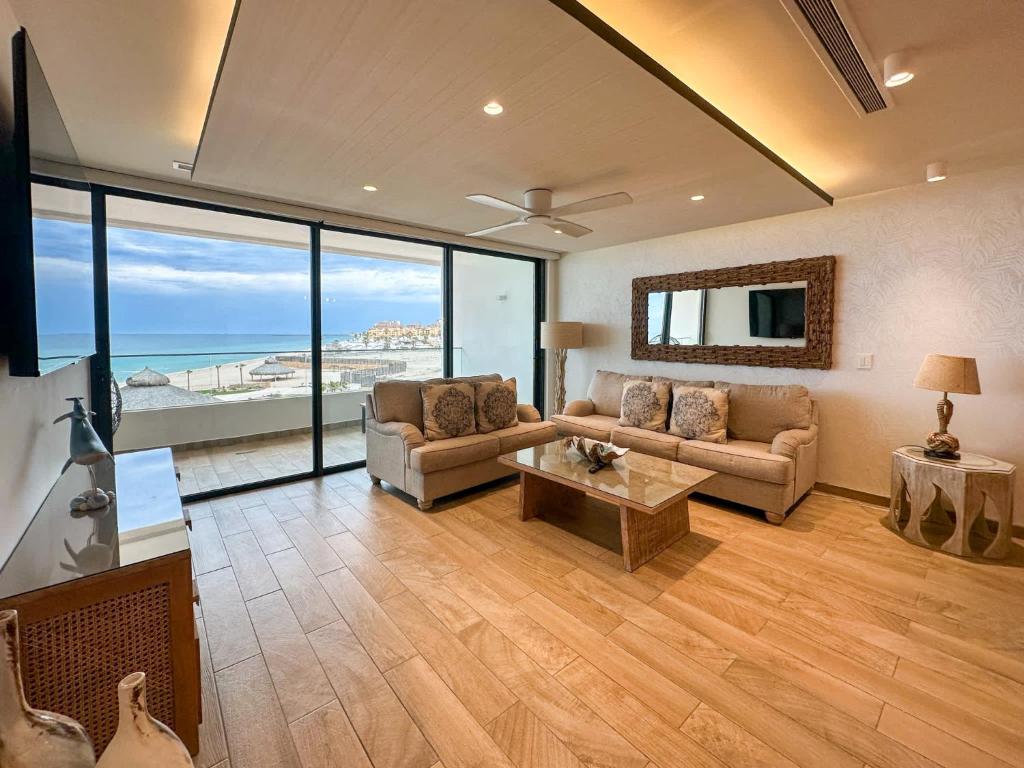 Stunning 3rd Floor Beachfront Condo - 5