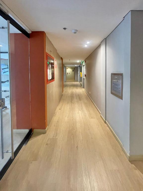 Apartamento con Hermosa vista Tranquilo, Moderno y con Amenidades - 2