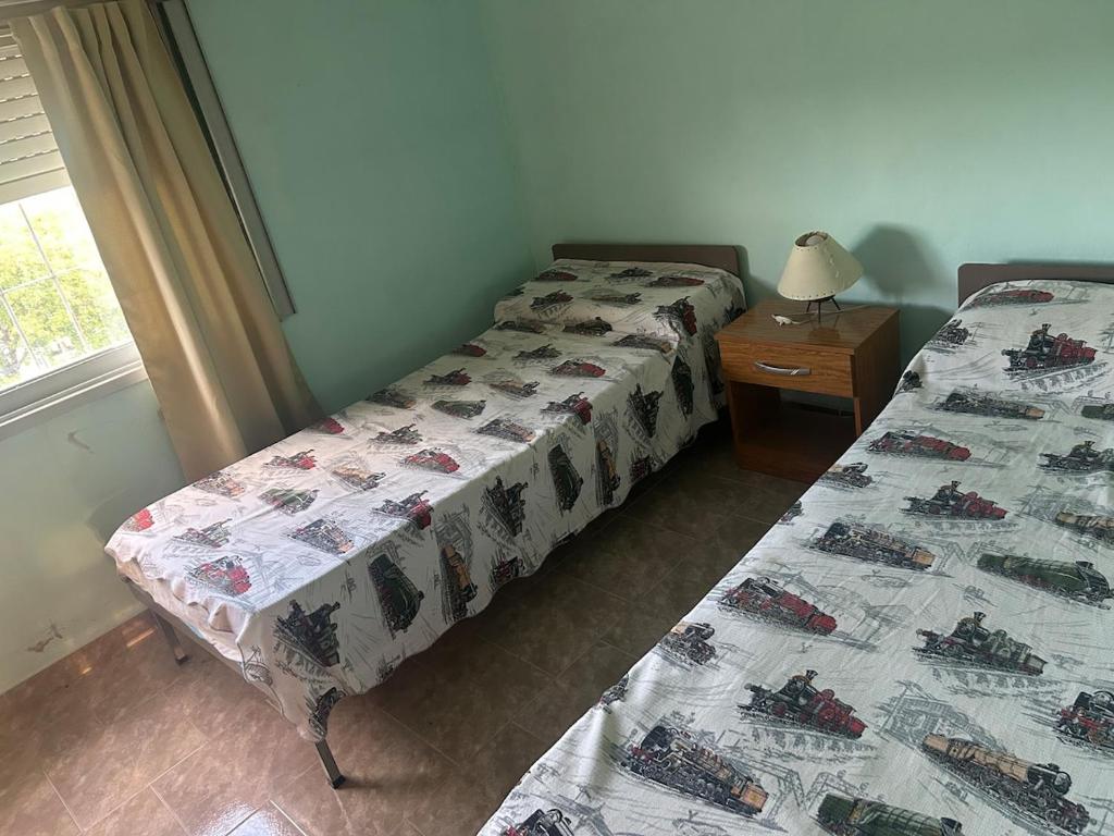 Casa con bajada al lago San Roque - 4