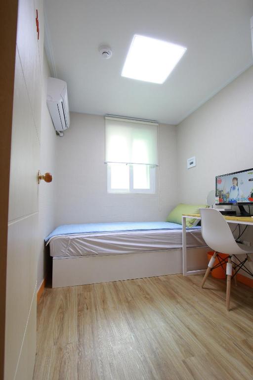 Hongdae Guesthouse Cocoonstay - Women only