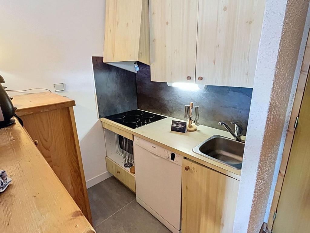 Appartement proche des pistes avec balcon, vue sur vallée - FR-1-688-105 - 1