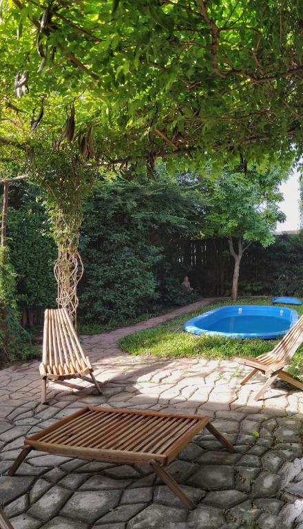Casa con pileta EXCLUSIVA - El PATIO DE BUDA - 1