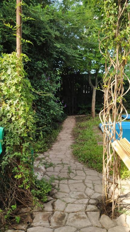 Casa con pileta EXCLUSIVA - El PATIO DE BUDA - 3