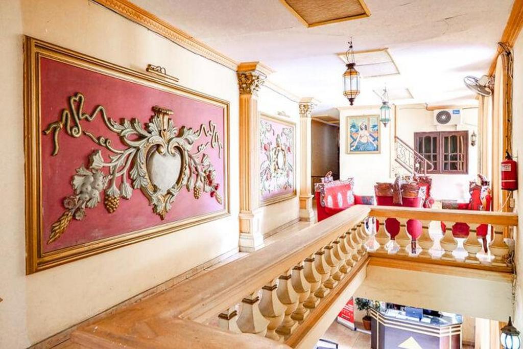 レッドドアーズ ニア モール シプトラ ワールド スラバヤ (RedDoorz near Mall Ciputra World Surabaya) 外観