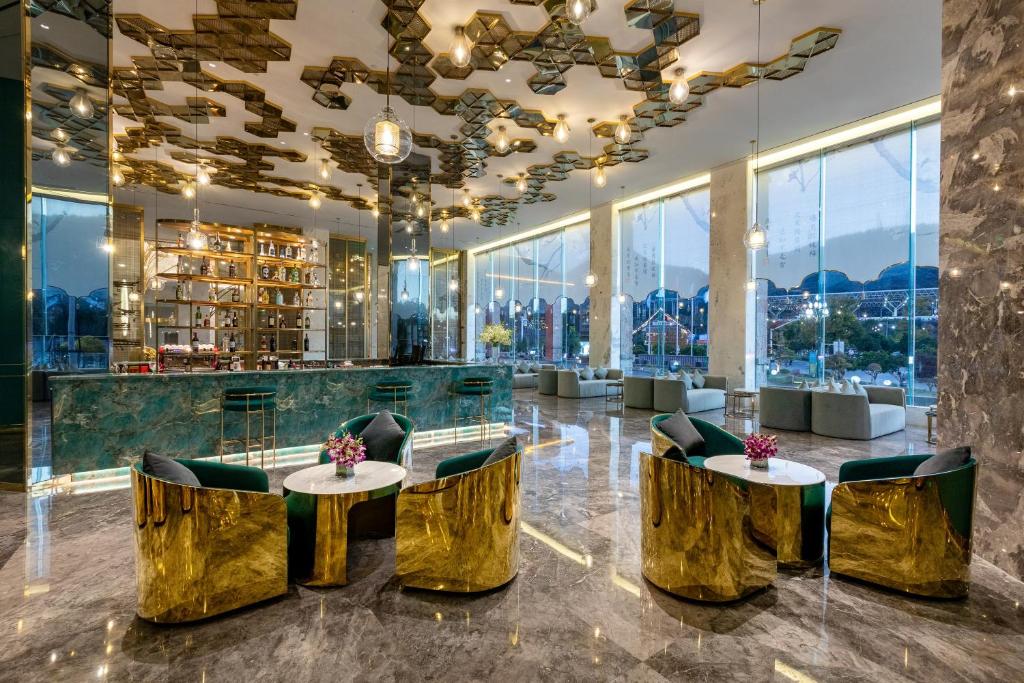 Wyndham Lijiang Yulong